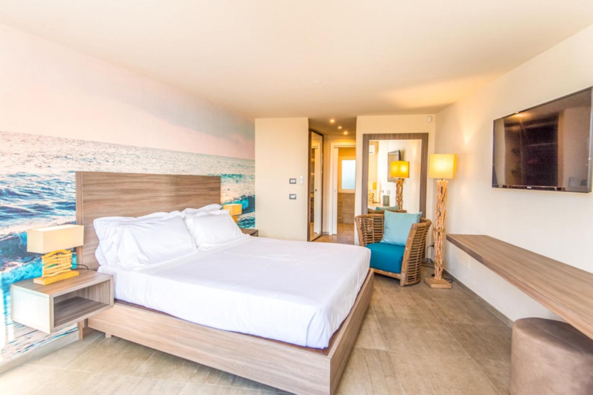 Hotel Riva Degli Etruschi Сан Винченцо Екстериор снимка